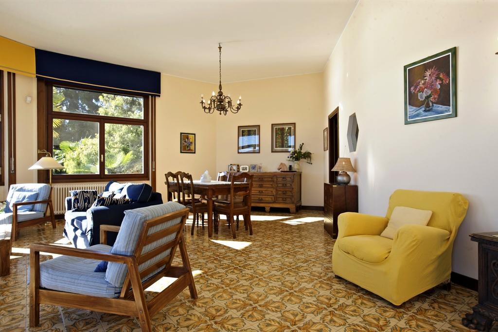 Villa Camelia Verbania Exteriér fotografie